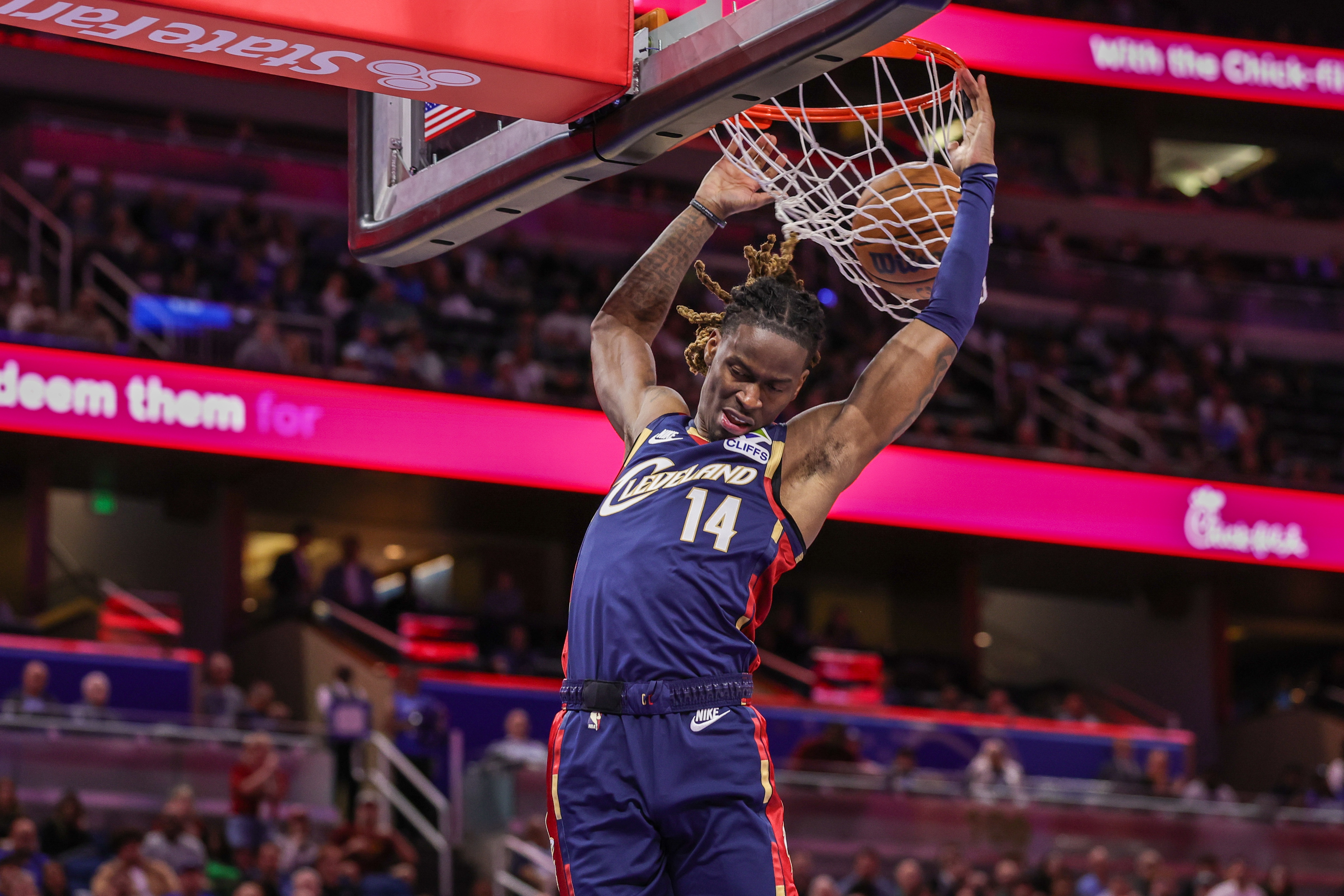 埃利斯：我们有决心解决存在的问题 季后赛将会有很多胶着比赛